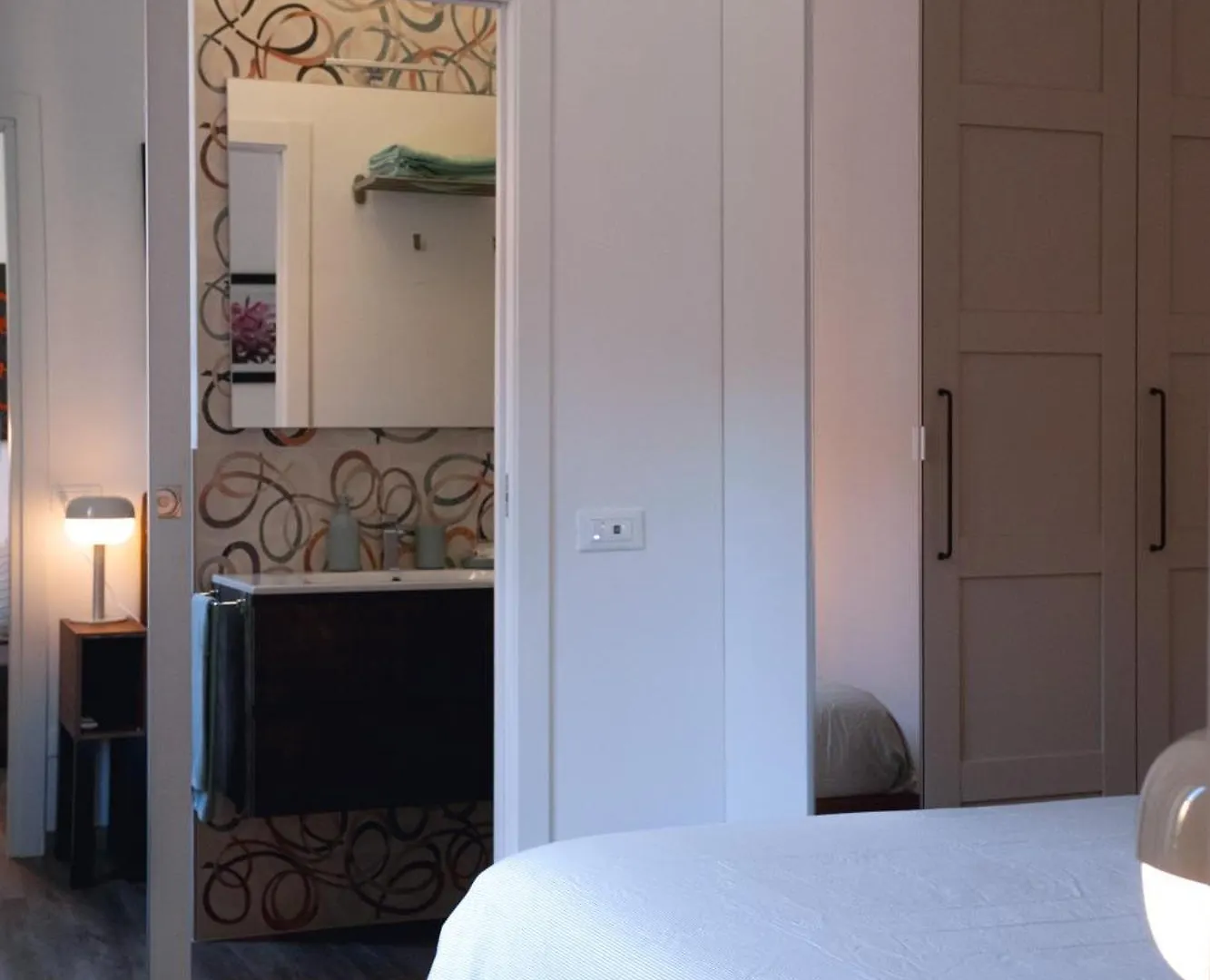 Vikos Lodge Apartment Bologna